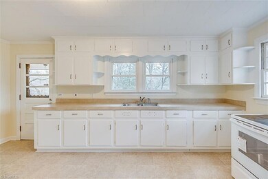 unlisted-address, Asheboro, NC 27205 - photo 7