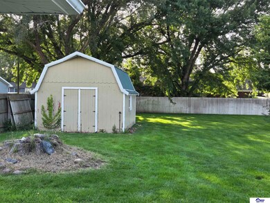 1121 11th St, Henderson, NE 68371 - photo 4