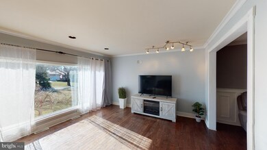 545 Turntable Cir, Quakertown, PA 18951 - photo 3