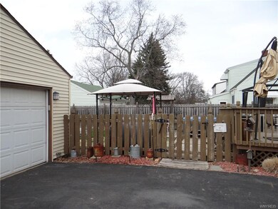 1268 Nash Rd, North Tonawanda, NY 14120 - photo 4