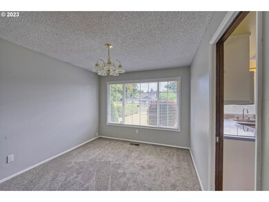 140 SW 8th Ave, Canby, OR 97013 - photo 7