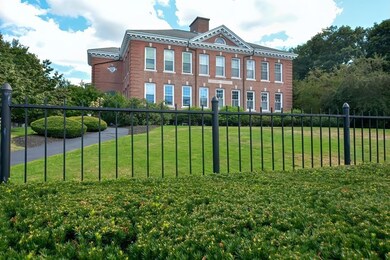 760 Highland Ave unit 8, Needham Heights, MA 02494 - photo 4