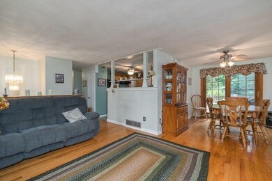 4 Edge St, Ipswich, MA 01938 - photo 6