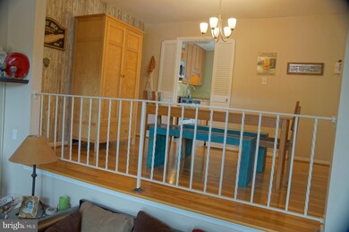 5514 Beaconsfield Ct, Burke, VA 22015 - photo 7