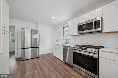 204 Landover Rd, Bryn Mawr, PA 19010 - photo 2