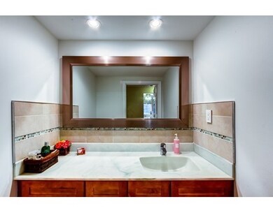 49 Voyagers Ln unit 49, Ashland, MA 01721 - photo 5