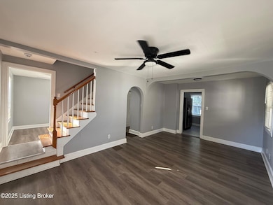 601 Compton St, Louisville, KY 40208 - photo 2