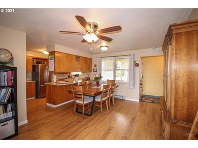 3315 17th Ave, Forest Grove, OR 97116 - photo 6