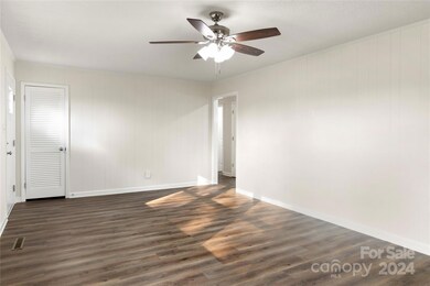 892 Old Mocksville Rd, Statesville, NC 28625 - photo 5