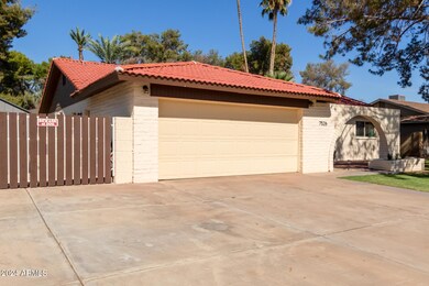 7526 S Forest Ave, Tempe, AZ 85283 - photo 6