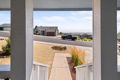 5962SpringcrestWy-5
