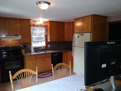 21 Brady Rd, Sagamore Beach, MA 02562 - photo 6