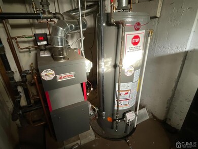 4 Curtis Place, New Brunswick, NJ 08901 - photo 5