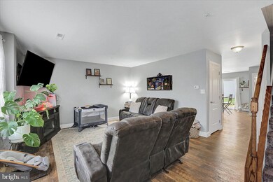 124 Redstone Dr, Denver, PA 17517 - photo 5