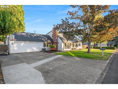 1200 Elm Ln, Newberg, OR 97132 - photo 3