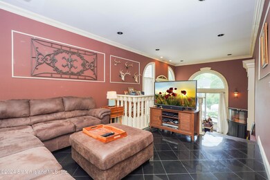 12 Dole St, Staten Island, NY 10312 - photo 5