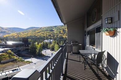 vantage_point_503_exterior_deck_b