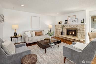 1333 9th Ave N, Edmonds, WA 98020 - photo 4