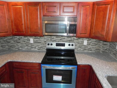 111 Plumtree Ln, Willingboro, NJ 08046 - photo 5