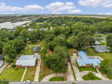 4819ForrestSt-5