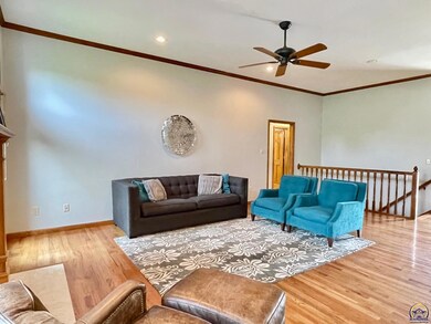 2736 SW Lagito Dr, Topeka, KS 66614 - photo 6