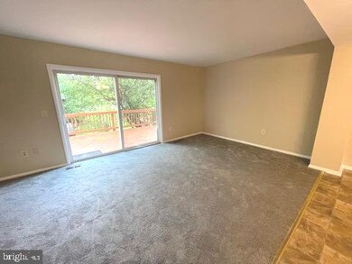 10 Bernadotte Ct, Parkville, MD 21234 - photo 5