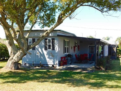 5325 Flint St, Zephyrhills, FL 33542 - photo 2