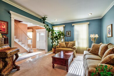 006_Living Room