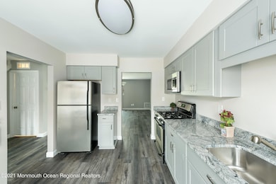 14 Stuart Dr unit 5, Freehold, NJ 07728 - photo 6