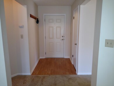5 Village Cir unit 1303, Stroudsburg, PA 18360 - photo 6