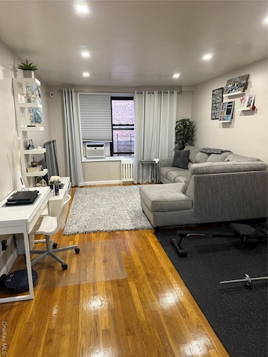 3123 Bailey Ave unit 3A, Bronx, NY 10463 - photo 3