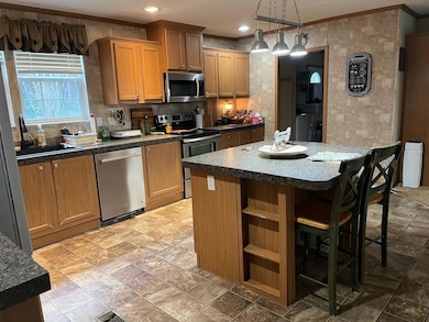 1451 Robins Fork Rd, Renick, WV 24966 - photo 5