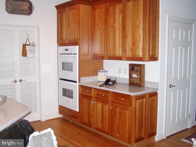 9 Bethel Ln, Harwood, MD 20776 - photo 6