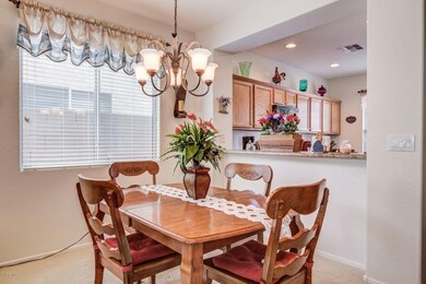 0005-Dining Room