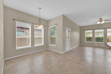 30923 Sundance Woods Ct, Spring, TX 77386 - photo 7