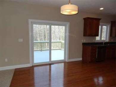 27 Brookmeadow Ln, South Grafton, MA 01560 - photo 4