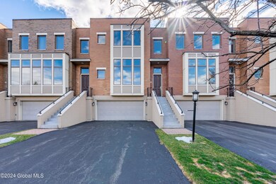 10 Bryn Mawr Ct, Albany, NY 12211 - photo 4