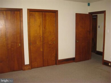 718 Stump Rd, Hilltown, PA 18944 - photo 7