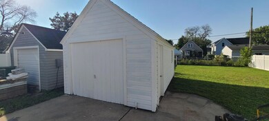 213 11th Ave SW, Austin, MN 55912 - photo 5