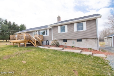 233 Daniels Rd, Honesdale, PA 18431 - photo 4