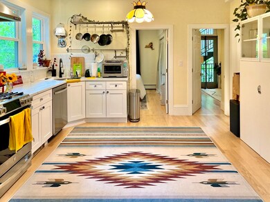 16 Surrey St unit 2, Cambridge, MA 02138 - photo 2