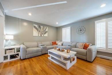 195 Pratt St unit A, Taunton, MA 02780 - photo 6