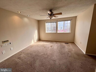 9 Spectator Ln, Owings Mills, MD 21117 - photo 4