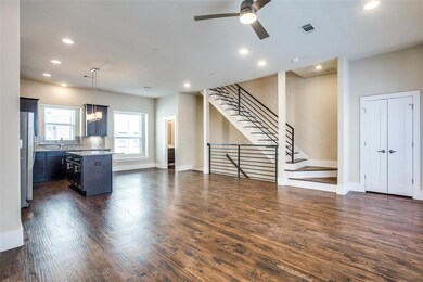 5814 Bryan Pkwy unit 30, Dallas, TX 75206 - photo 5