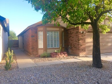 Walkway to Front