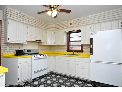 Kitchen. Kitchen is in light and bright!