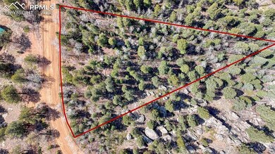 Property Lines are approximate and not a survey.