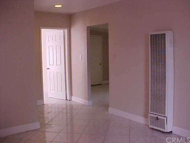 806 W Spruce St, Compton, CA 90220 - photo 6