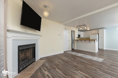 07-Living Room-DW-6531