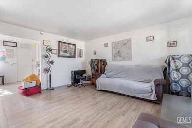 13645 Gilbert St, Edwards, CA 93523 - photo 2